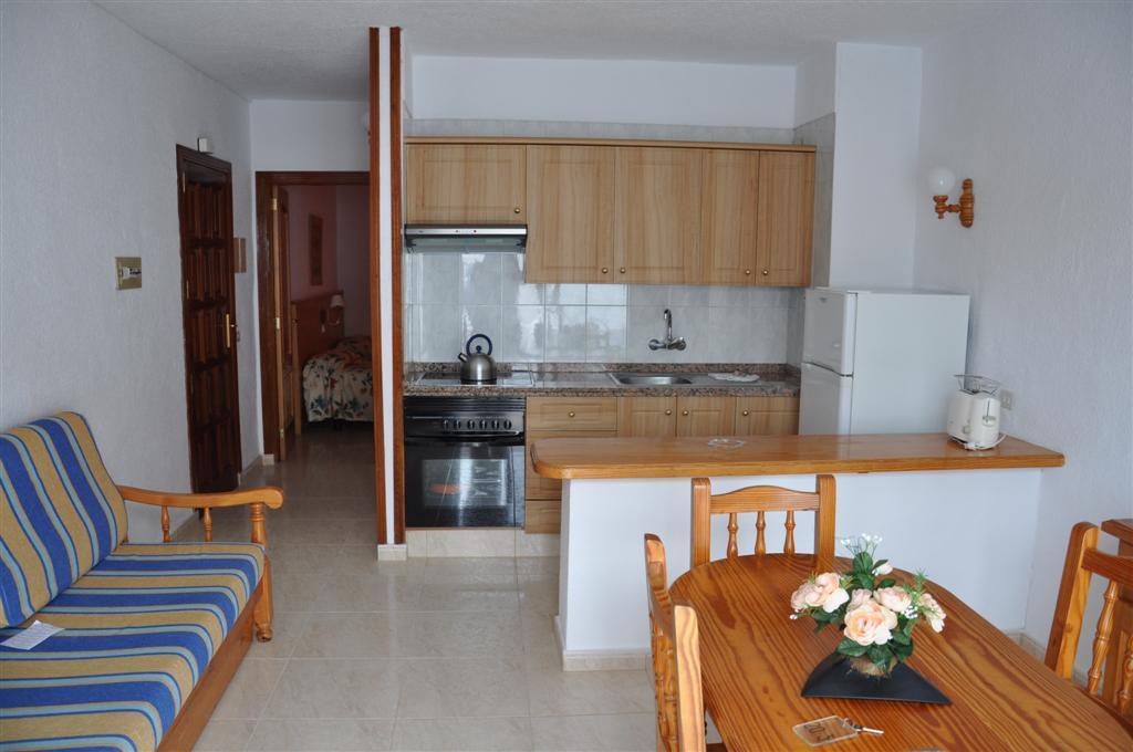 Apartamentos Las Floritas Плая-де-лас-Америкас Экстерьер фото