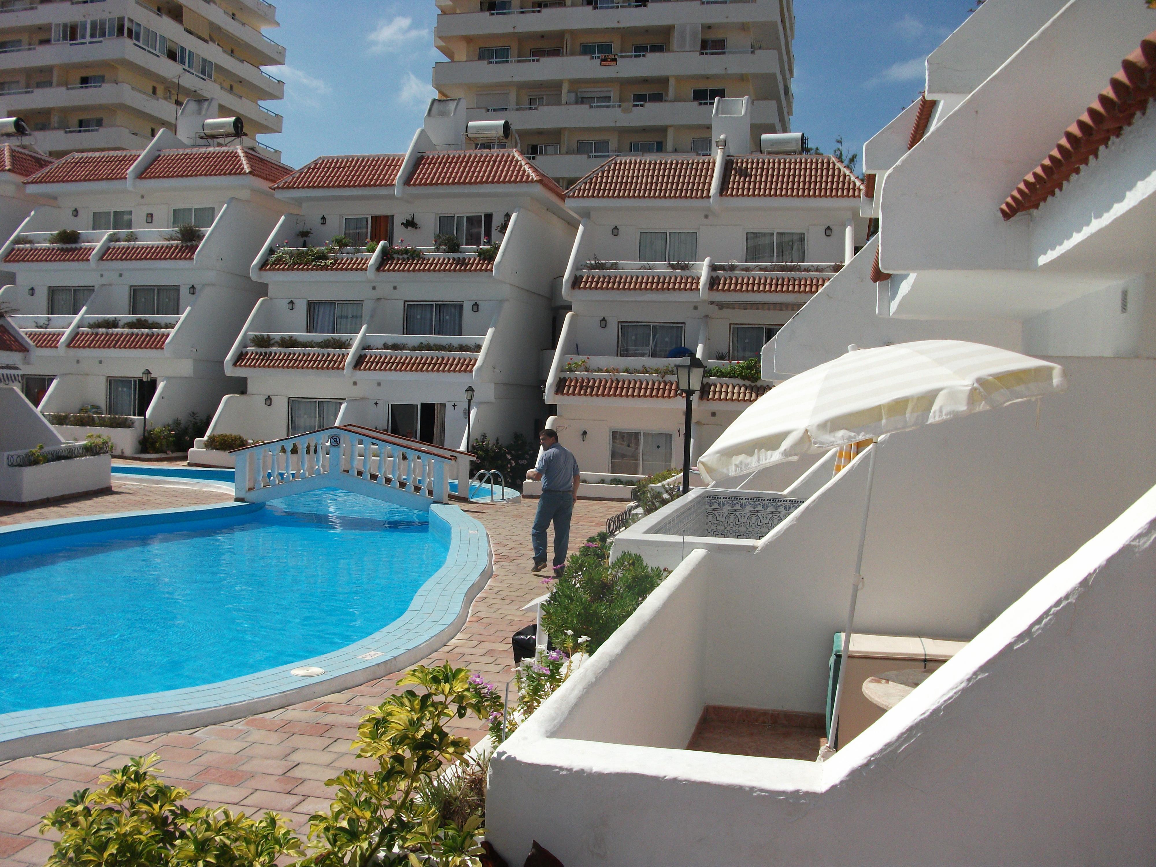 Apartamentos Las Floritas Плая-де-лас-Америкас Экстерьер фото