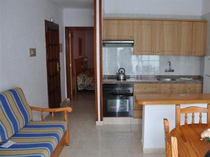 Apartamentos Las Floritas Плая-де-лас-Америкас Экстерьер фото
