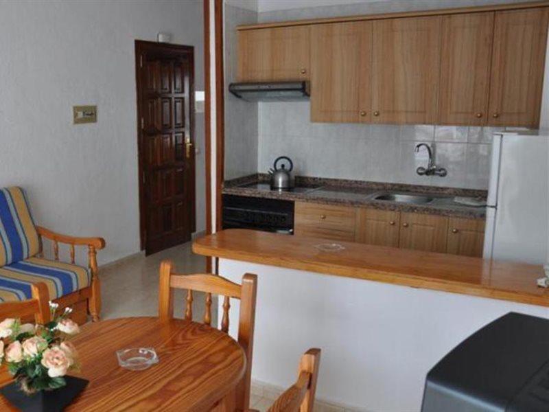 Apartamentos Las Floritas Плая-де-лас-Америкас Экстерьер фото