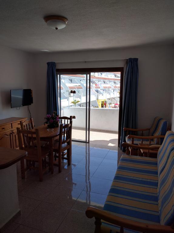 Apartamentos Las Floritas Плая-де-лас-Америкас Экстерьер фото