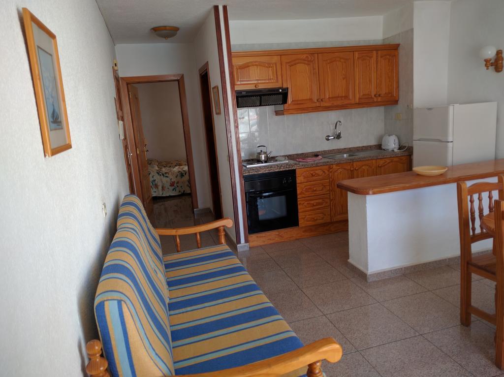 Apartamentos Las Floritas Плая-де-лас-Америкас Экстерьер фото