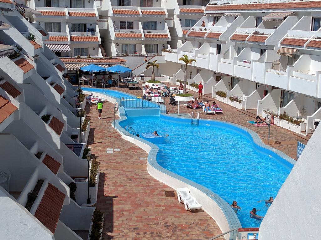 Apartamentos Las Floritas Плая-де-лас-Америкас Экстерьер фото